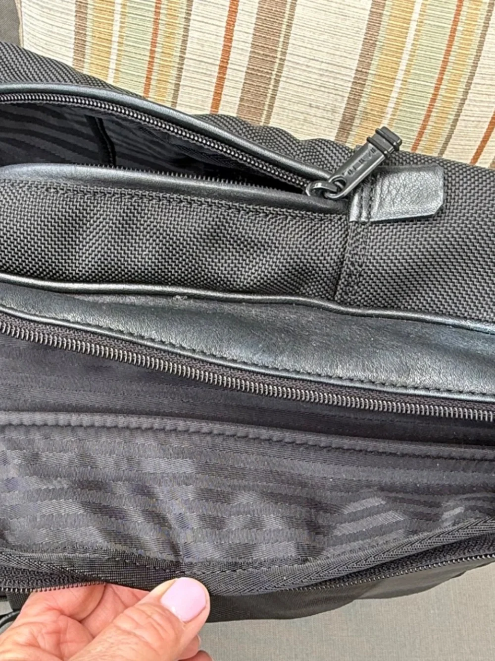 Tumi Vintage Black Ballistic Nylon and Leather City Q Tote